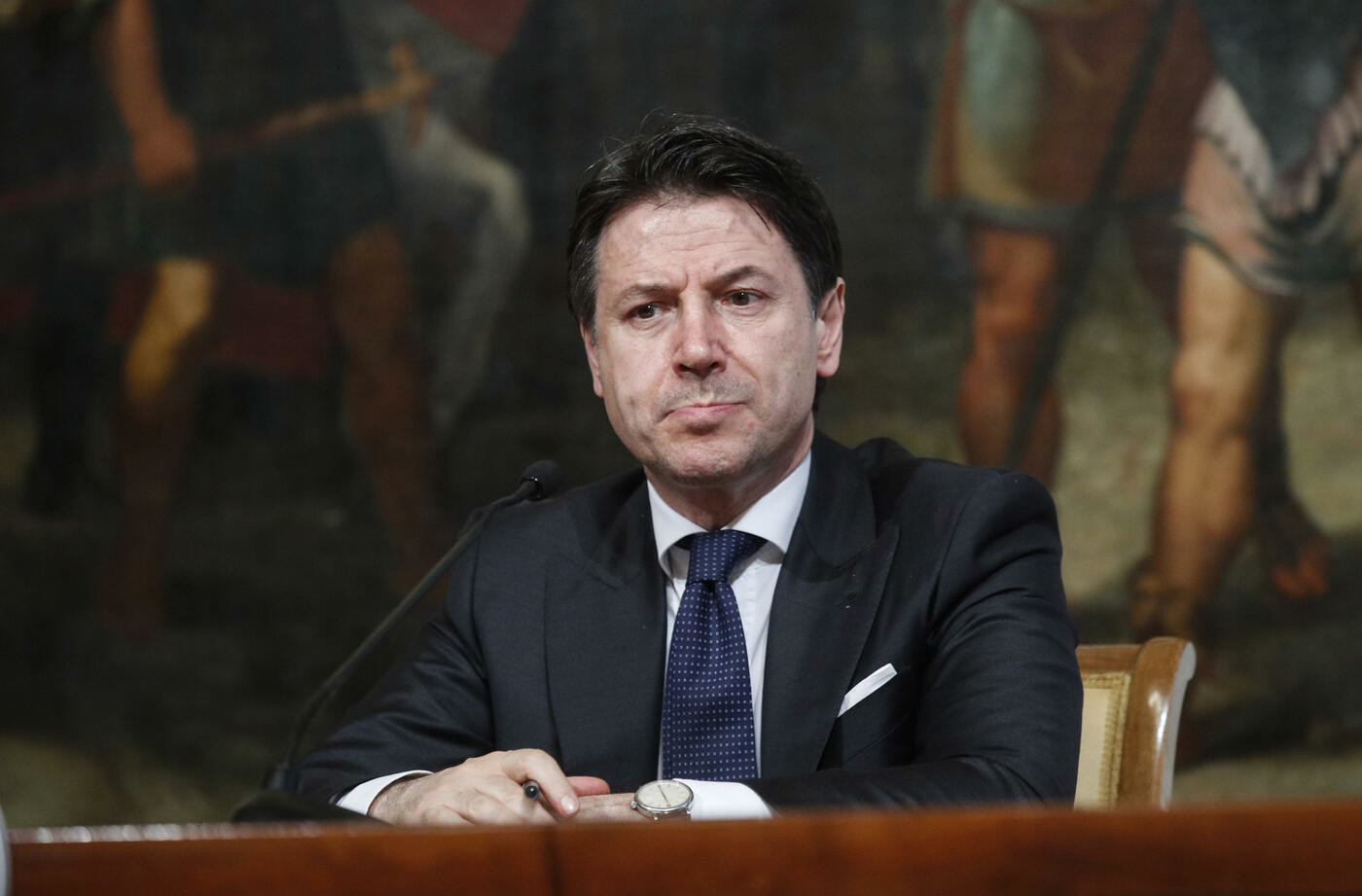 Mes, Strappo Pd-M5S. Conte prende ancora tempo, l’Aula fa paura