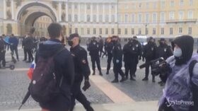 Russia, protesta contro le riforme costituzionali: arresti a San Pietroburgo