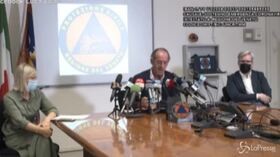 Coronavirus, ira Zaia: “Serve il ricovero coatto”