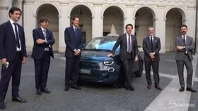 Fca, debutto al Quirinale e a Palazzo Chigi per la Fiat 500 elettrica