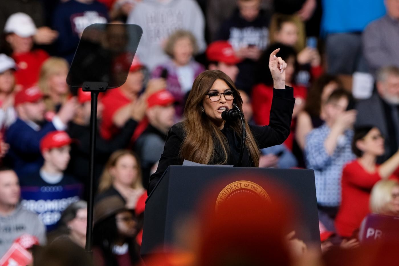 Usa, positiva la fidanzata di Donald Trump Jr.