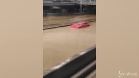 Scoppia rete idrica, Londra sott’acqua