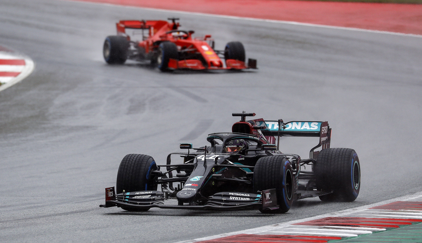 Gp Stiria: Hamilton in pole position, Vettel solo decimo