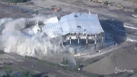 Michigan, Auburn Hills: le spettacolari immagini dell’implosione del Palace