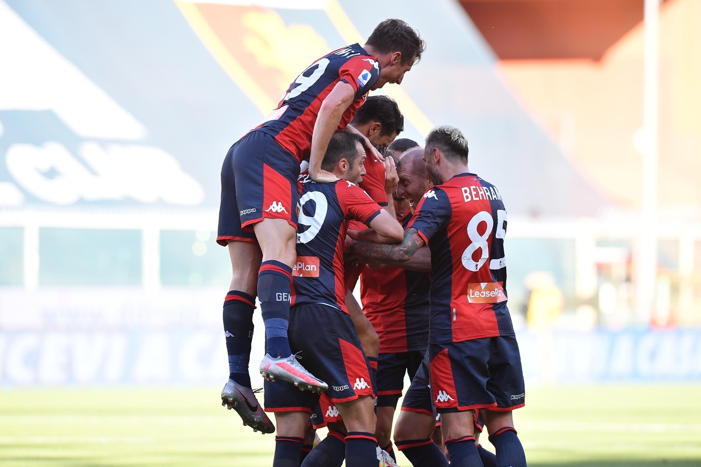 Genoa tre punti salvezza: Spal con un piede in Serie B