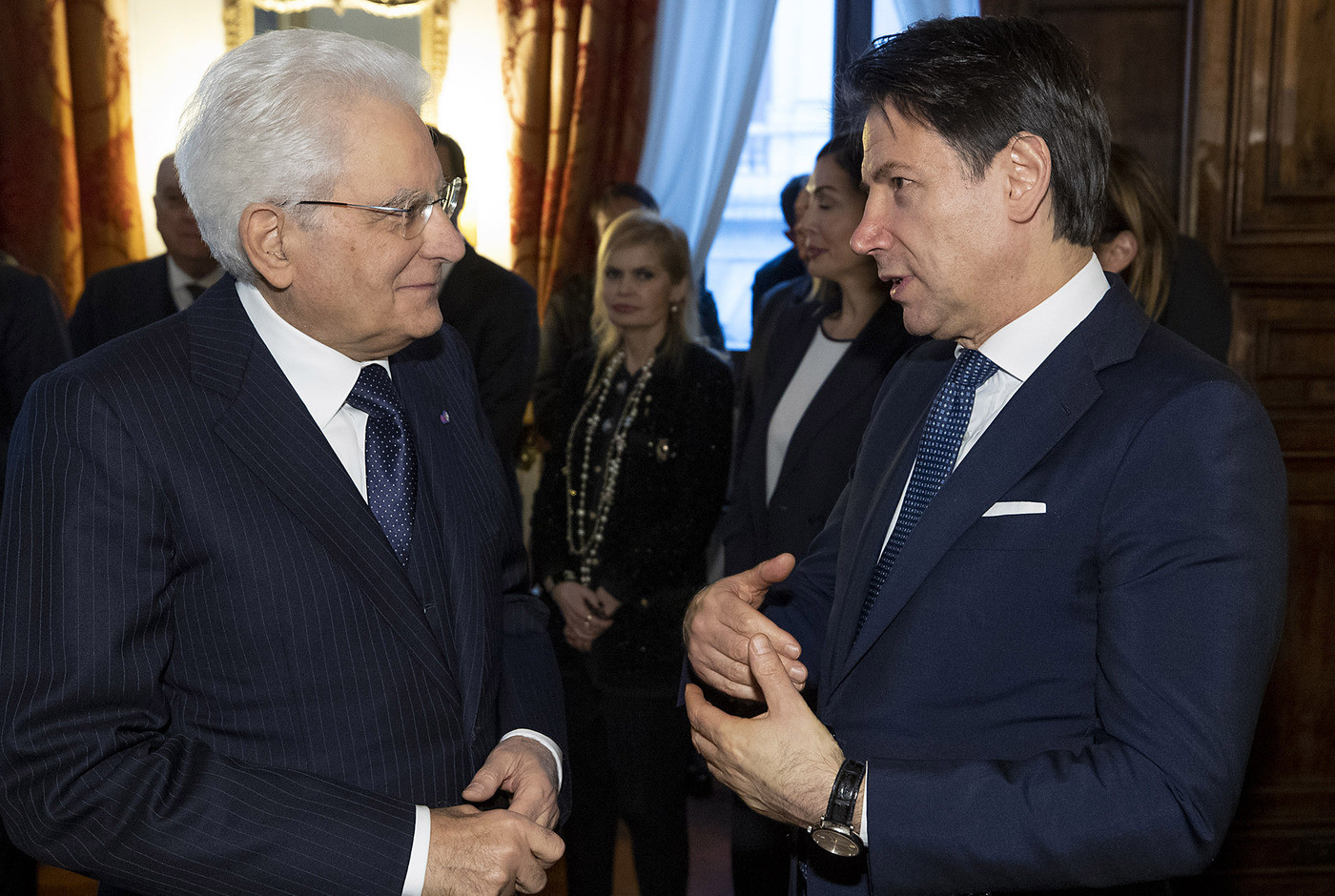 Mattarella incontra Conte: “Il vertice Ue sia decisivo”