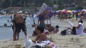 Il virus rallenta, Cuba riapre le spiagge