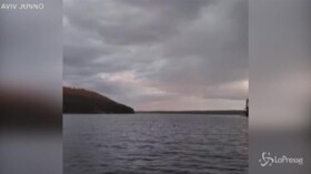 Uno strano arcobaleno rosso ha dipinto il cielo della Finlandia