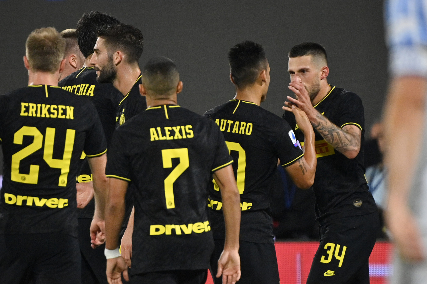 Serie A, Inter cala il poker contro Spal: secondo posto e Juve a -6