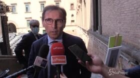 Vertice Ue, Boccia: “Il negoziato andrà bene. Su Mes governo rischia? No, andremo avanti”