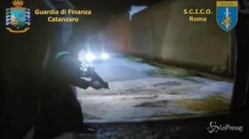 ‘Ndrangheta, maxi operazione tra l’Italia e la Svizzera: 75 arresti