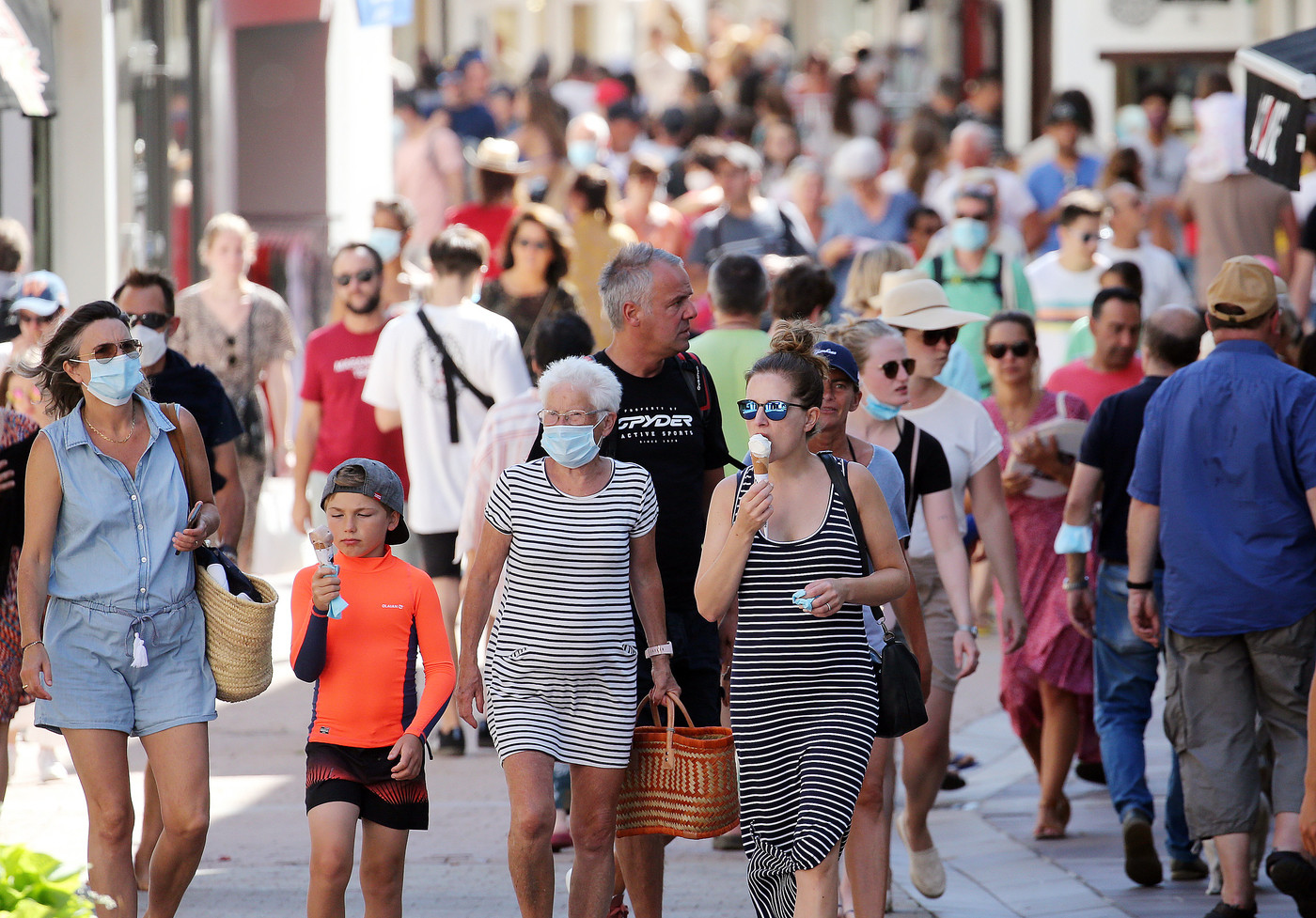 Coronavirus, a Capri obbligo di mascherina all’aperto