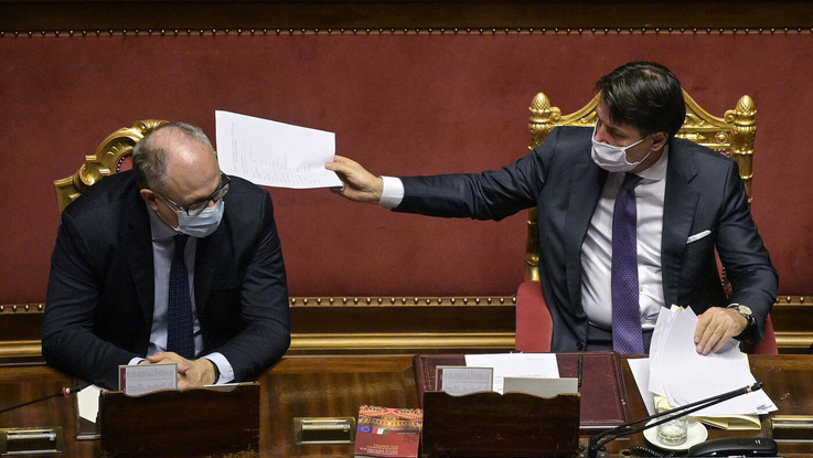 Coronavirus, da Cdm ok a scostamento da 25 mld per cig e fondi scuola