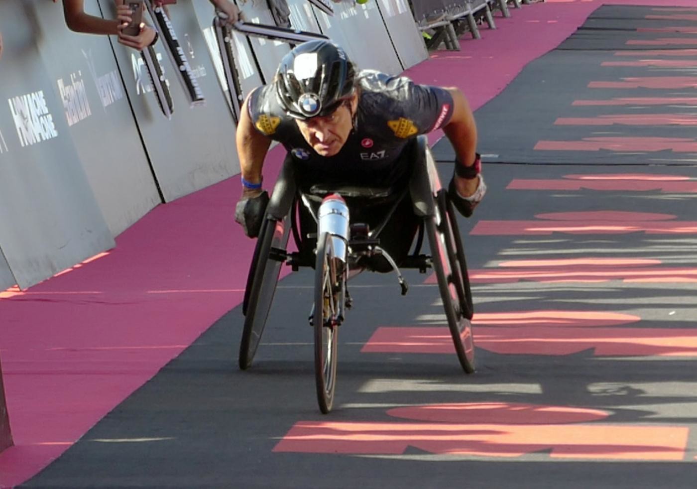 Zanardi, condizioni instabili: trasferito al San Raffaele di Milano