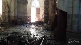 Francia, confessa uomo arrestato per incendio cattedrale Nantes