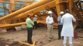 India: gru crolla in un cantiere navale e uccide 11 lavoratori