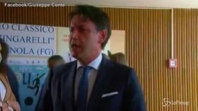 Migranti, Conte: “Non possiamo tollerare che si entri in modo irregolare”