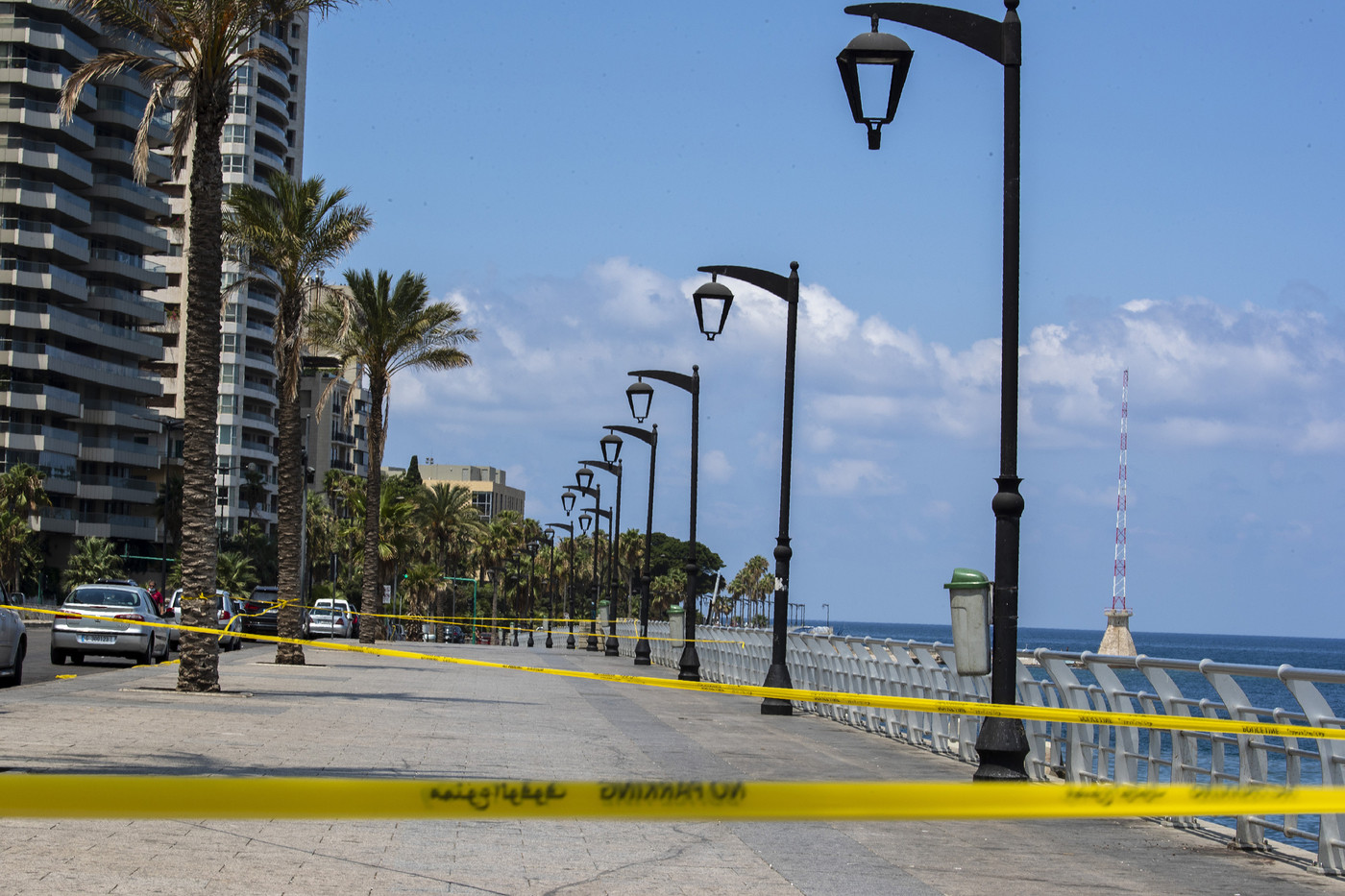 Libano, due violente esplosioni a Beirut: 30 morti e 2500  feriti