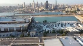 Esplosione Beirut, la devastazione vista dall’alto