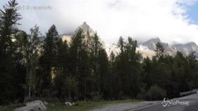 Il ghiacciaio si scioglie, evacuazione in Val Ferret