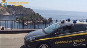 Taormina, 17 alberghi non versavano tassa soggiorno: sequestrato mezzo milione