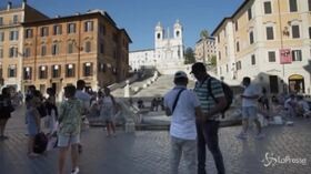 Turismo, a luglio crollo delle presenze: -51%