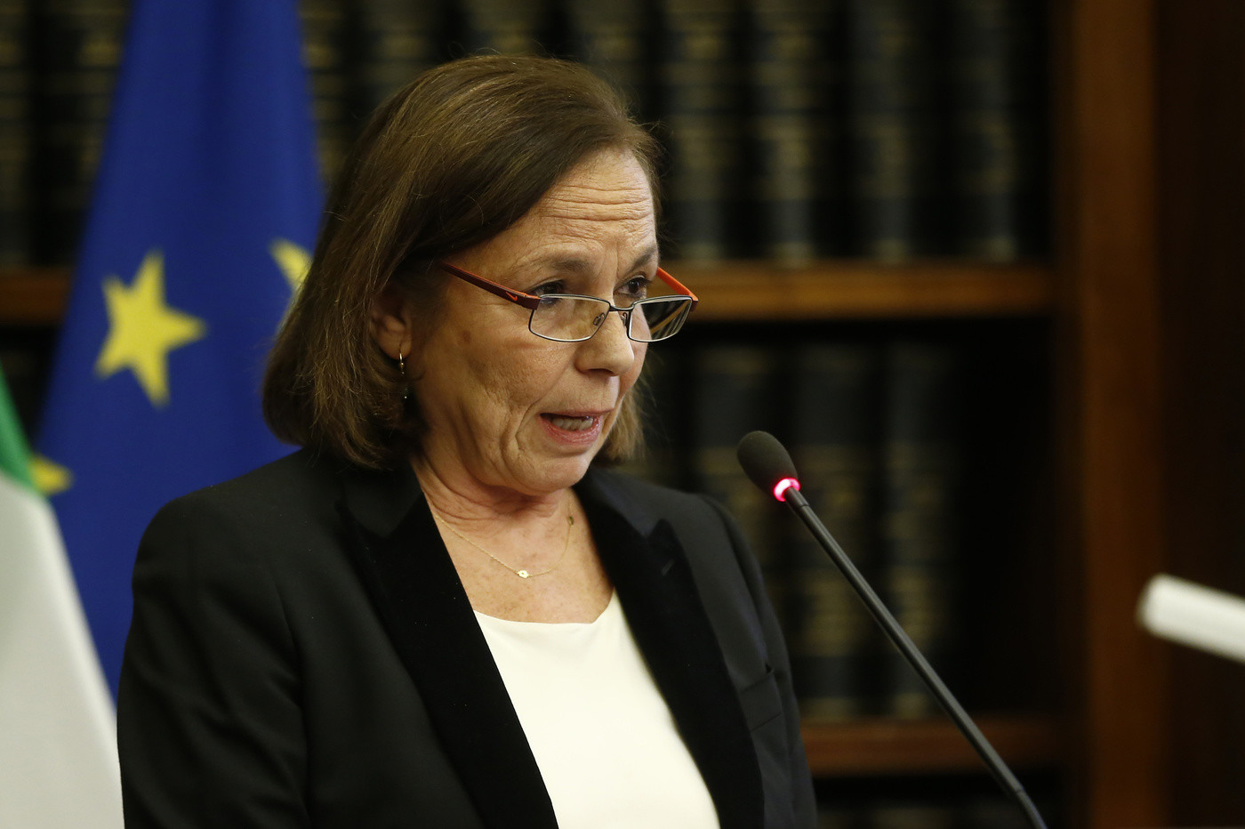 Lamorgese: “Il coronavirus ha diminuito il numero dei reati”