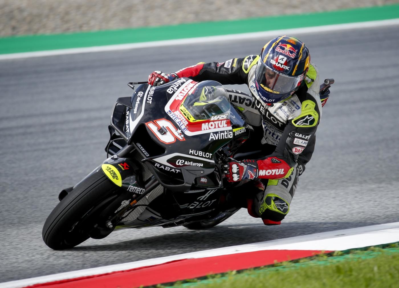 MotoGp, in Austria terribile incidente tra Morbidelli e Zarco