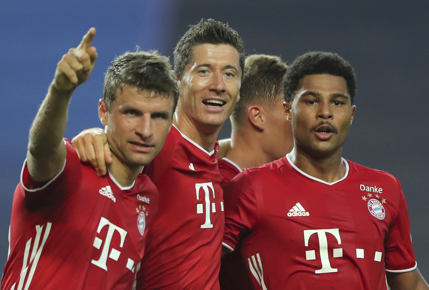 Champions, Il Bayern spezza i sogni del Lione e vola in finale