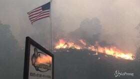 Incendi in California, evacuate oltre 100mila persone