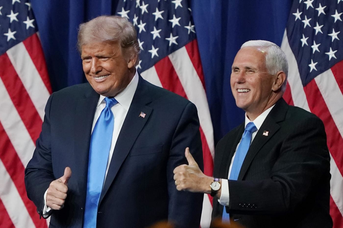Usa 2020, Trump va in scena a convention Gop e attacca: “Dem vogliono rubare elezioni”