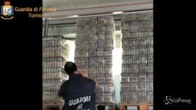 Torino: superalcolici importati illegalmente, sequestrate 9 tonnellate