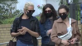 Navalny, la moglie del dissidente all’ospedale di Berlino
