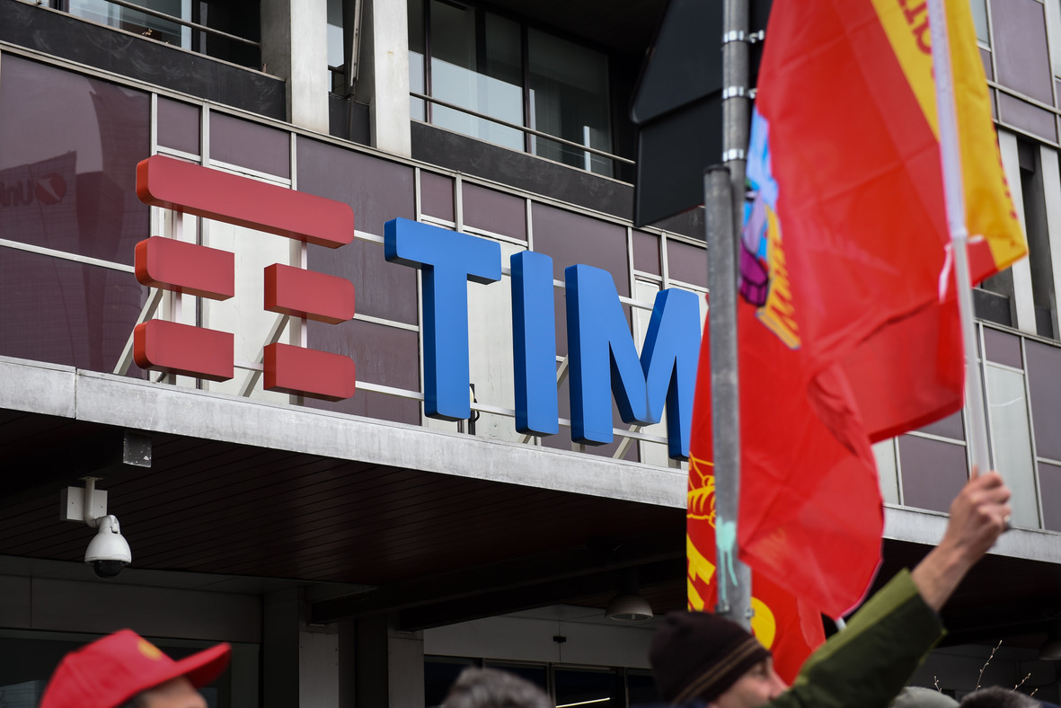 Tlc, via libera Governo a Tim-Cdp per rete unica. Anche Tiscali in FiberCop