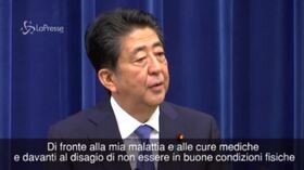 Giappone, Shinzo Abe: “Mi dimetto per motivi di salute”