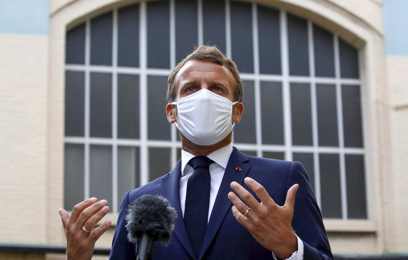 Francia, altri 7379 contagi. Macron: “Non escludo nuovo lockdown”