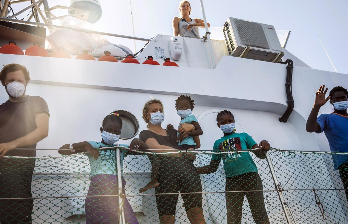 Migranti, Viminale segue con estrema attenzione grave situazione a Lampedusa