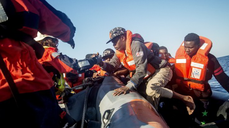 Sea Watch: Salvati 18 naufraghi, raccontano di 3 dispersi