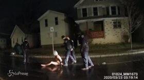 Usa, nuovo video choc: afroamericano con disturbi mentali ucciso dalla polizia a New York