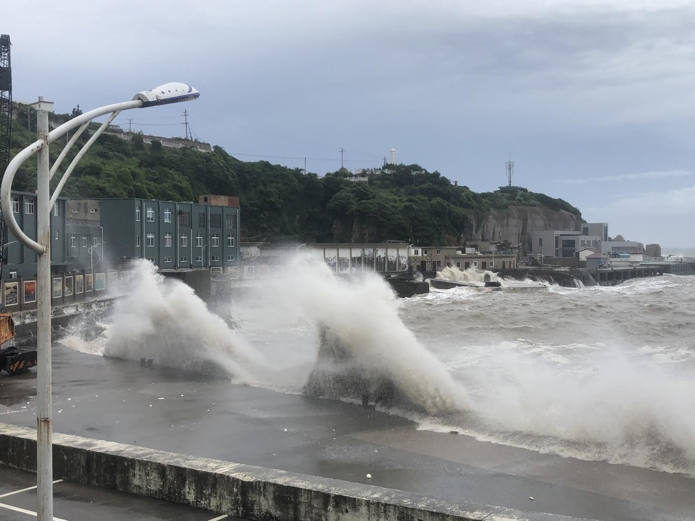 Tempesta al largo del Giappone, dispersa nave con 42 persone a bordo