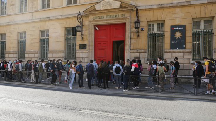 Coronavirus, Francia richiude 22 scuole