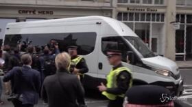 Julian Assange in tribunale a Londra, riparte processo per estradizione