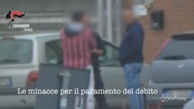 Usura, 17 arresti a Torino: indagini dopo suicidio di una vittima che non riusciva a pagare i debiti