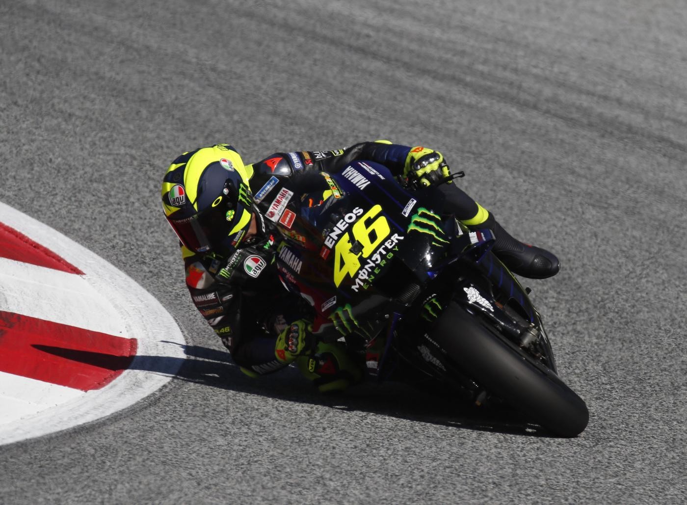Valentino Rossi: “Correrò con Yamaha Petronas, annuncio forse a Barcellona”