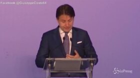 Coronavirus, Conte: “Guardiamo con fiducia al rilancio del Paese”