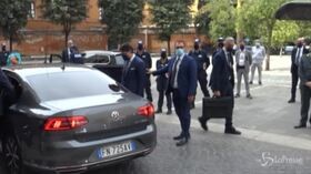 Conte: “Parlato con Grillo? Sì, la mascherina non lo impedisce”