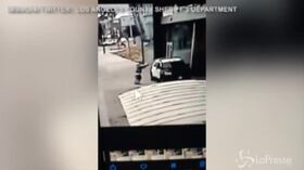 Los Angeles, spari contro due vicesceriffi: sono gravi