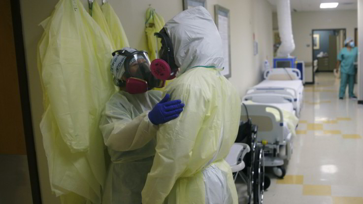 Coronavirus, ottimismo Speranza: "Una cura e un vaccino sono vicini"