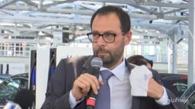 Autostrade, Patuanelli: “Sistema concessioni ha dimostrato di non essere modello vincente”