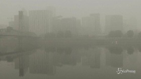 Incendi in Oregon, Portland avvolta in una nuvola di fumo